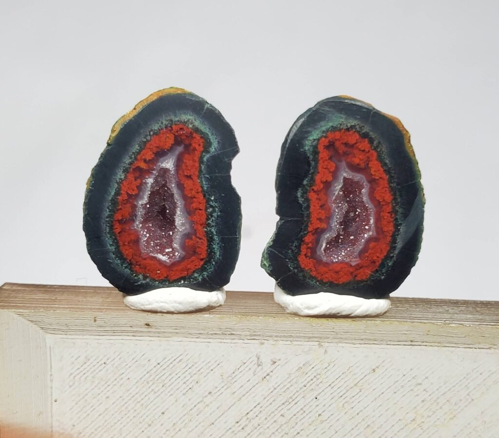 Geodes